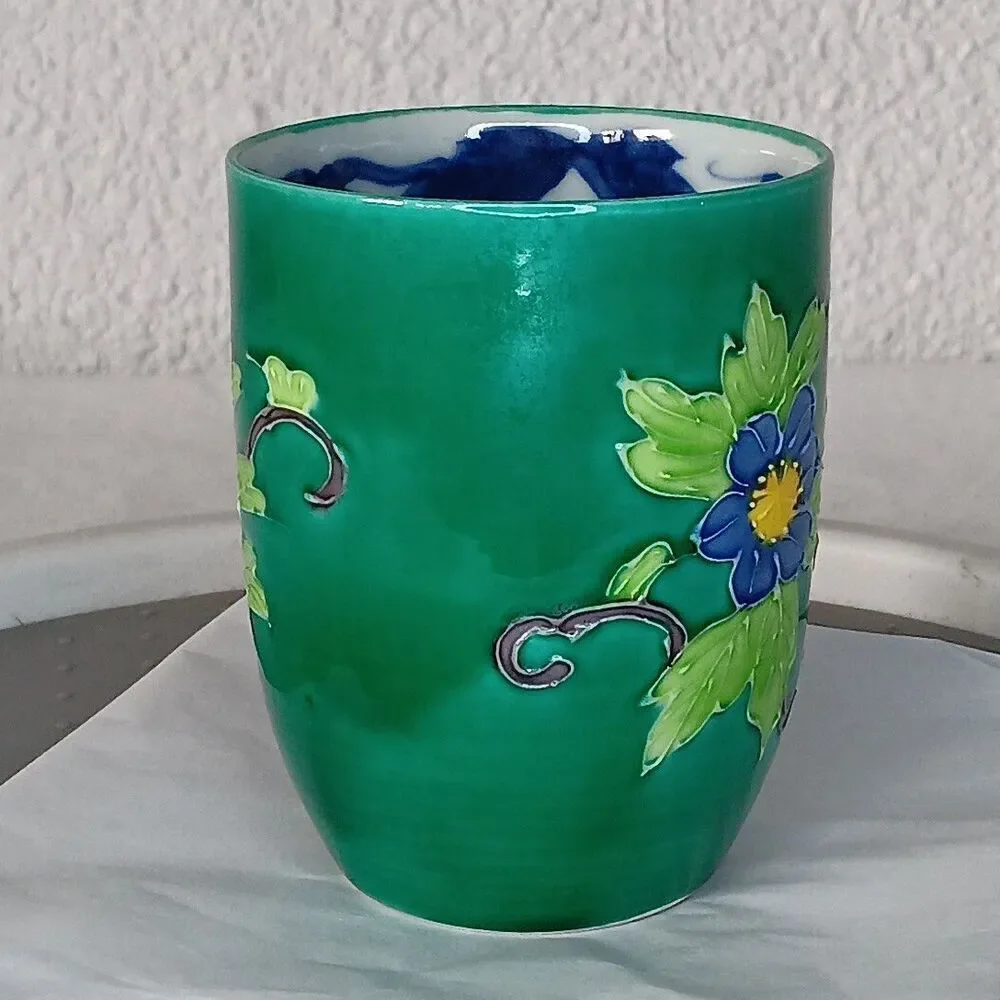Japanese Kutani Ware Ceramic Teacup Yunomi Emerald Green Heavy Glaze 3.5